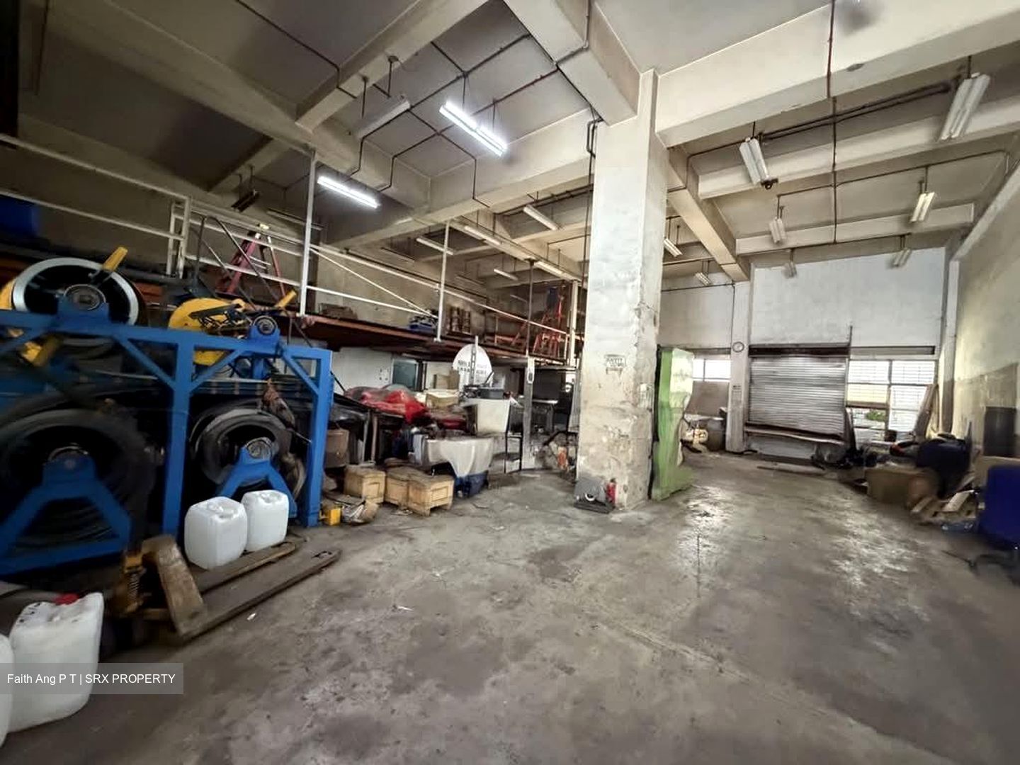 Pemimpin Industrial Building (D20), Factory #602983981